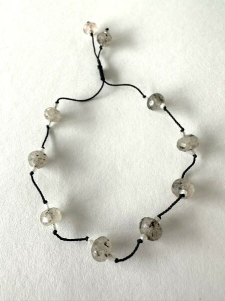 Sagard armband light grey