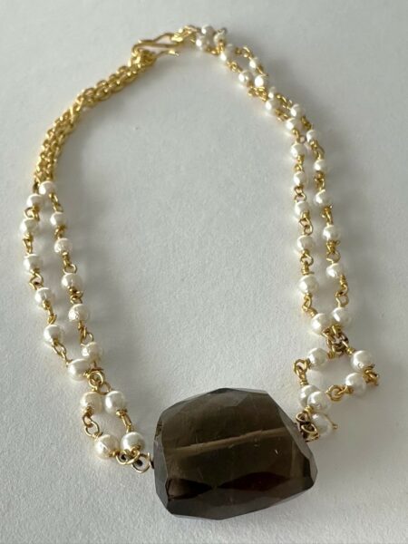 Mani black stone armband